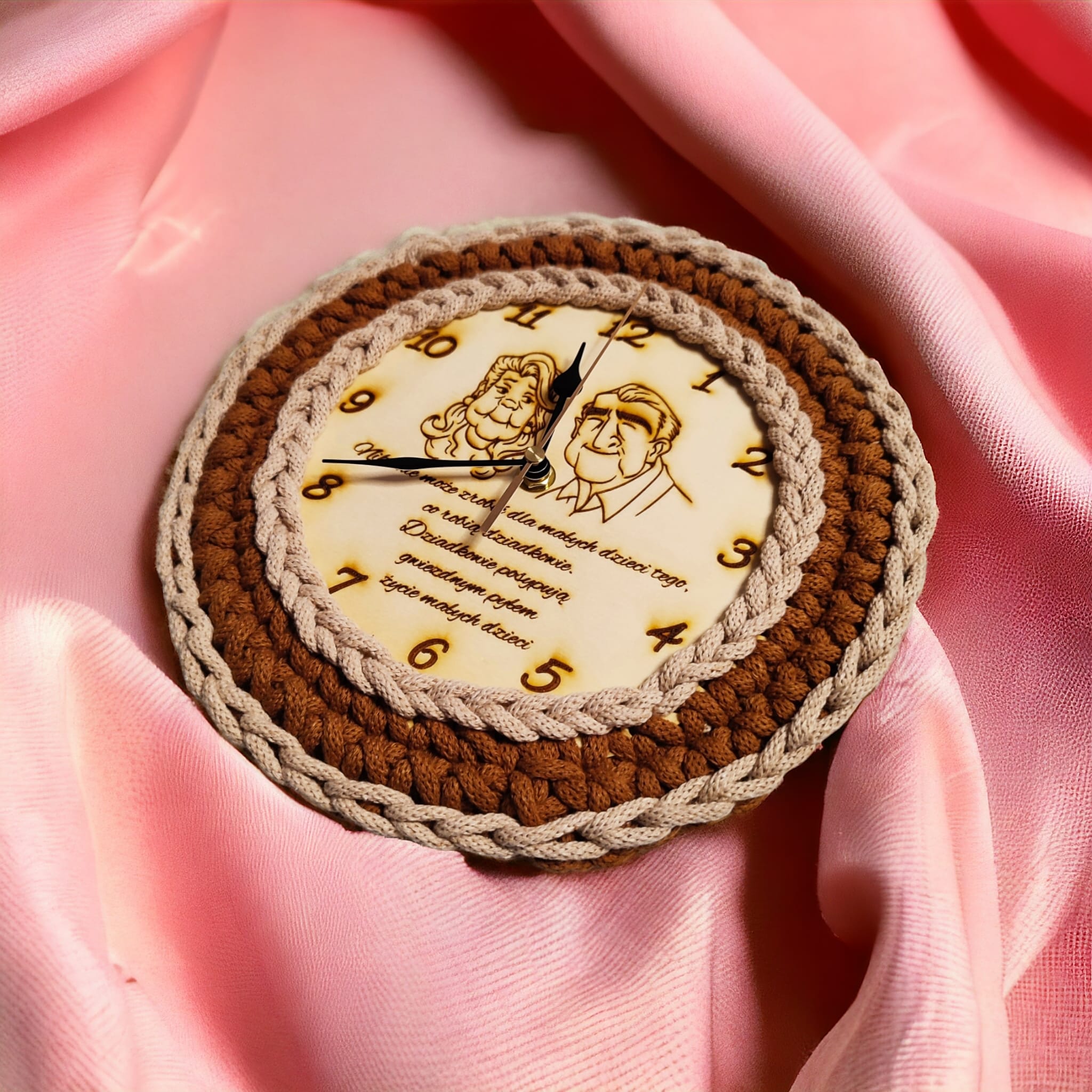 Zegar na ścianę dla Babci i Dziadka ze sklejki i sznurka - obrazek 3