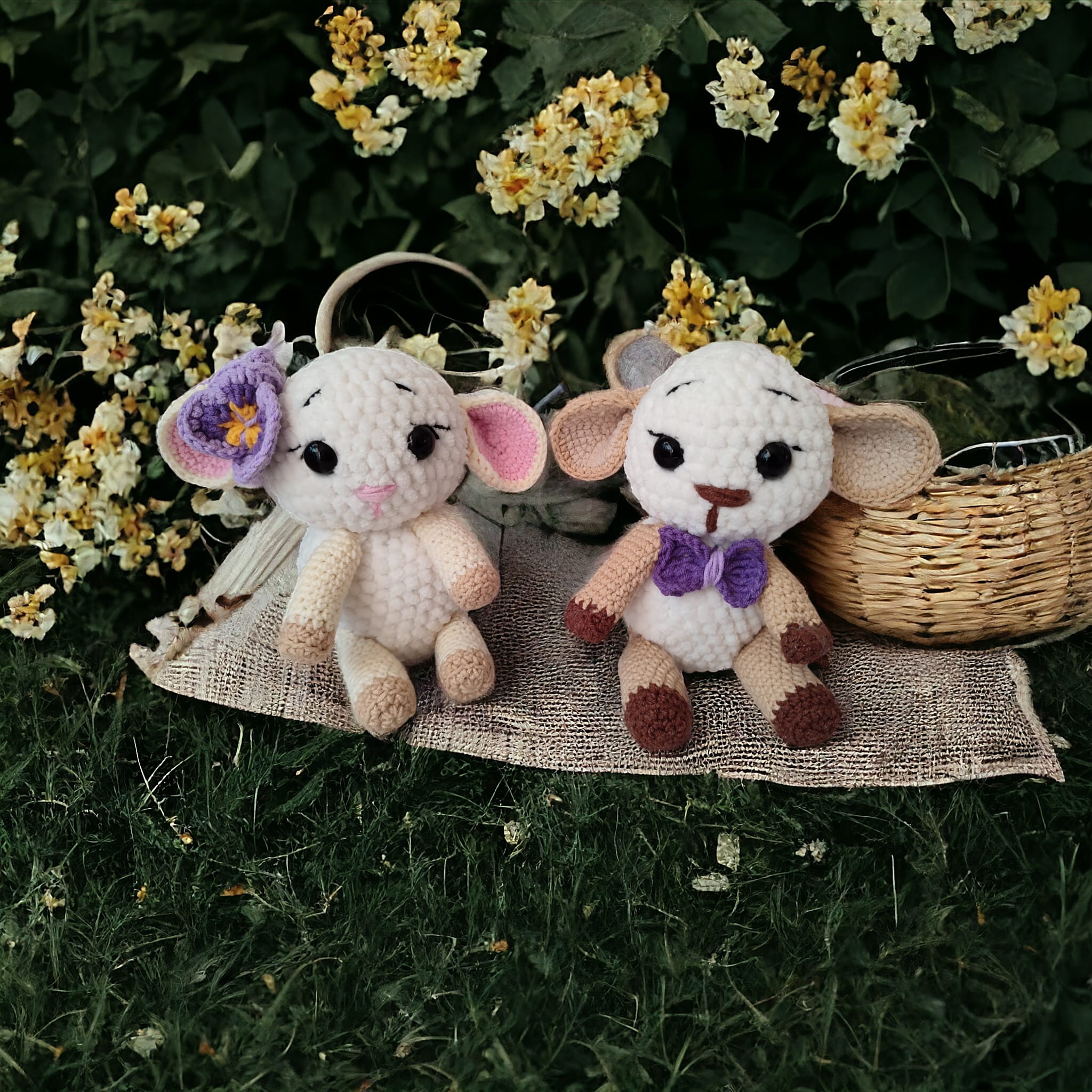 Owieczka baranek na szydełku siedzący - różne warianty - obrazek 4