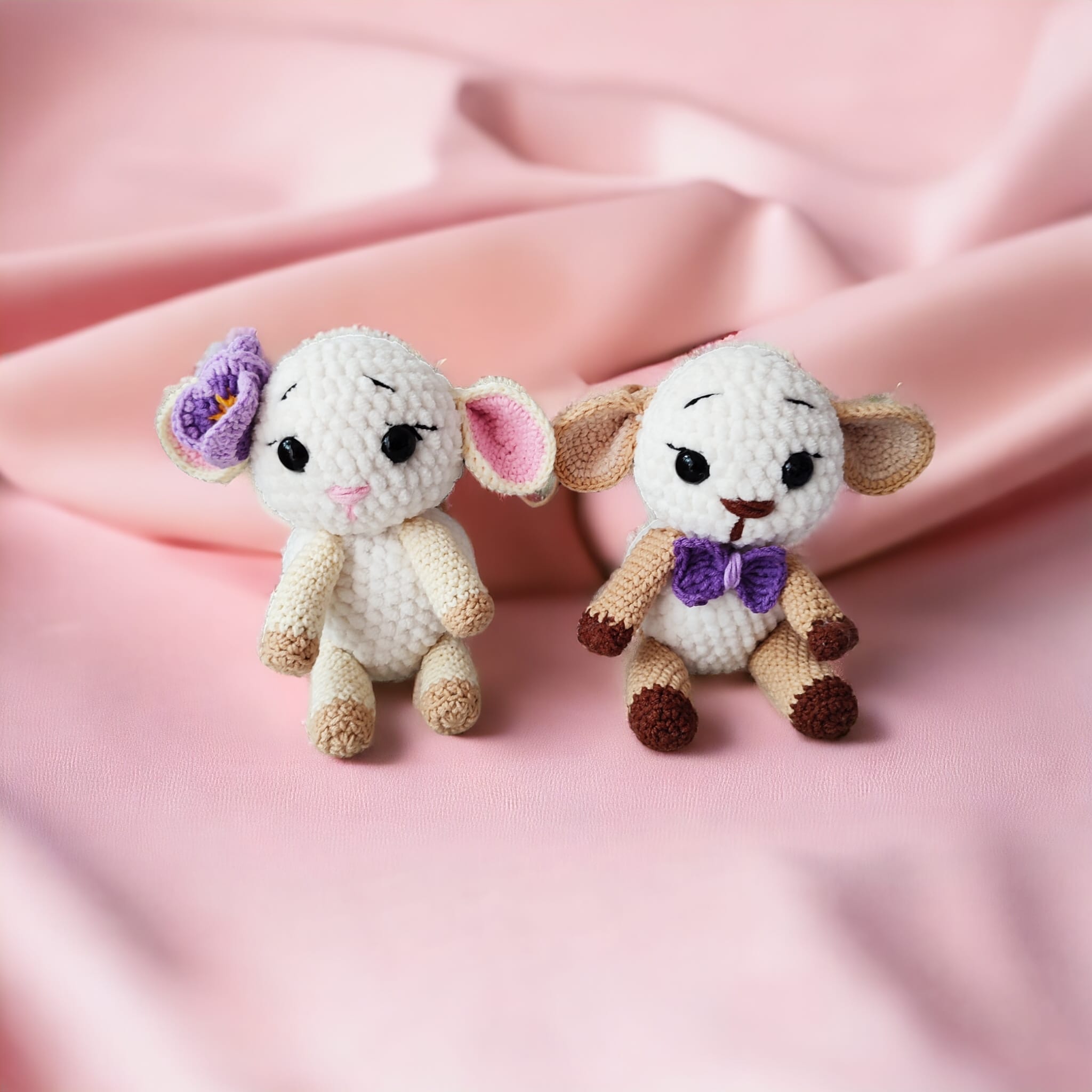 Owieczka baranek na szydełku siedzący - różne warianty